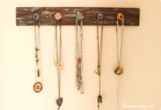 5PF - Necklace Hanger