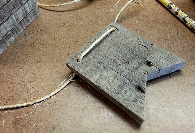 pallet wood bunting flag