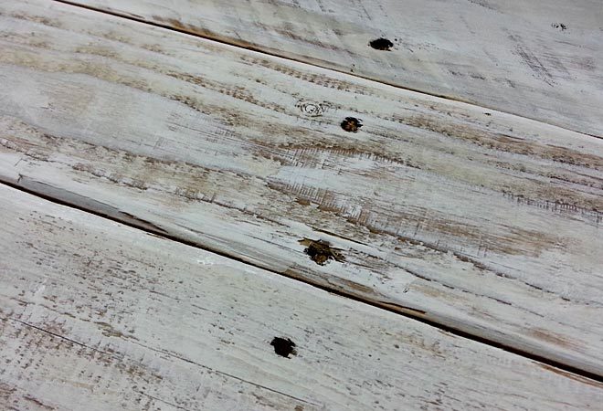 whitewashed pallet board banner