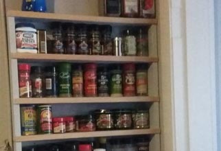 4PF - hanging pallet spice rack