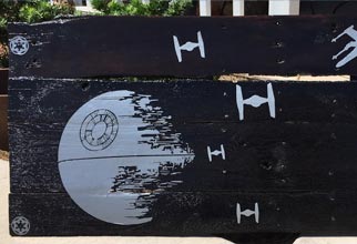 4PF - star wars pallet sign